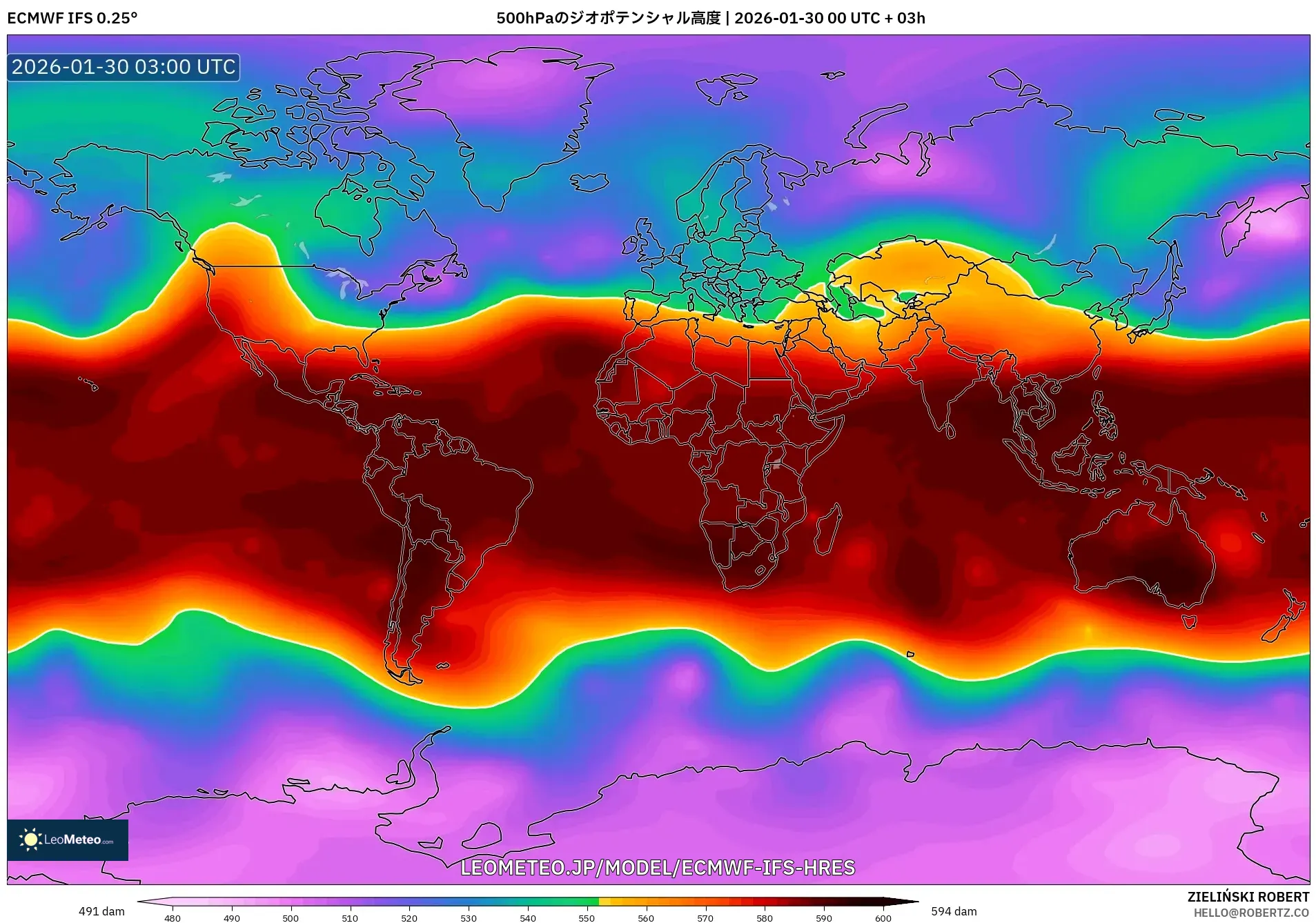 ECMWF IFS 0.25° model - 世界, 500hPaのジオポテンシャル高度