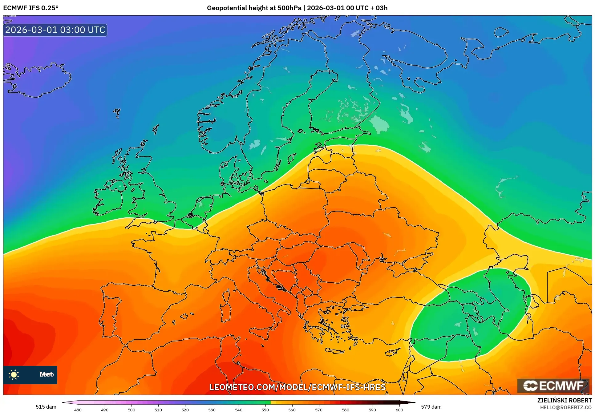 ECMWF IFS 0.25° model - ヨーロッパ, 500hPaのジオポテンシャル高度