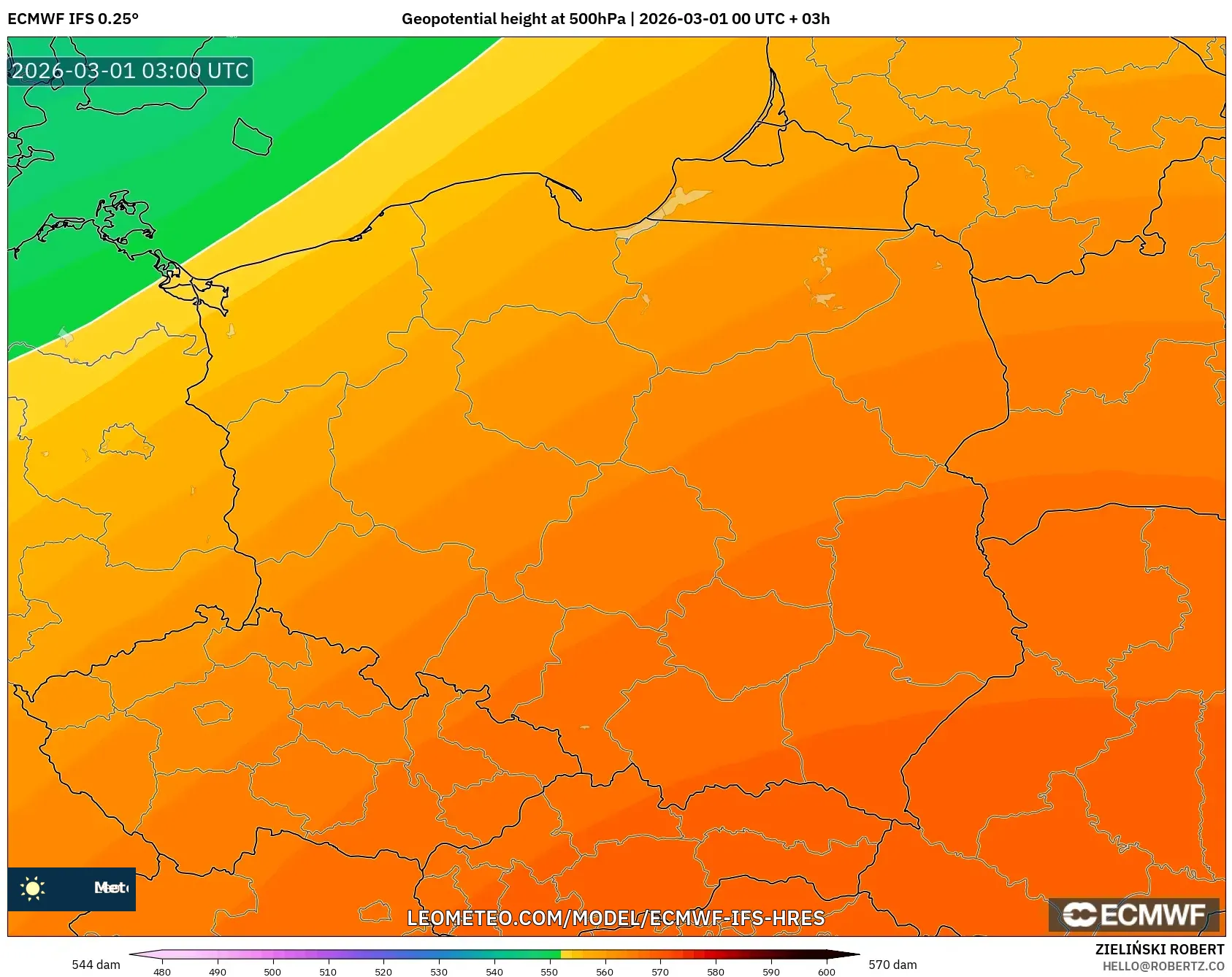 ECMWF IFS 0.25° model - ポーランド, 500hPaのジオポテンシャル高度