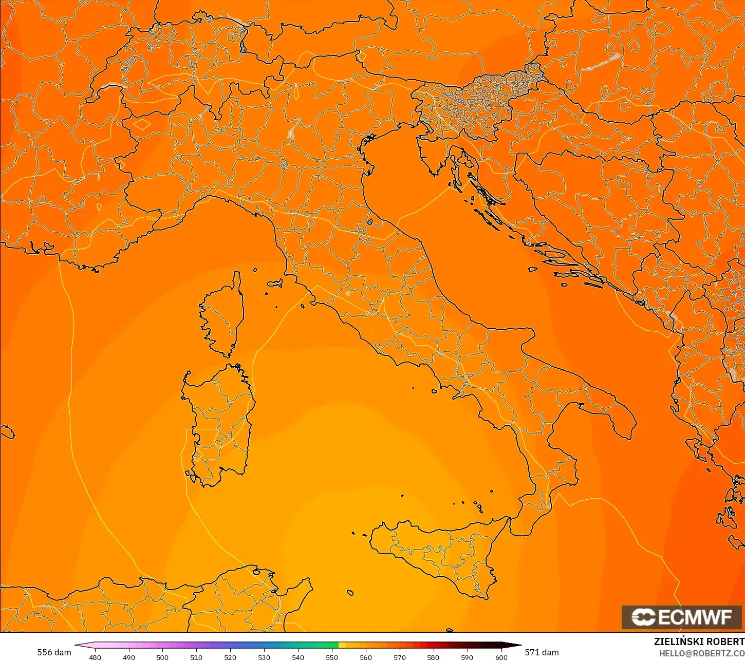 ECMWF IFS 0.25° モデル - イタリア, 500hPaのジオポテンシャル高度