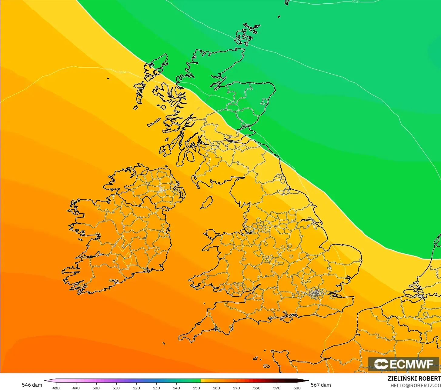 ECMWF IFS 0.25° モデル - イギリス, 500hPaのジオポテンシャル高度