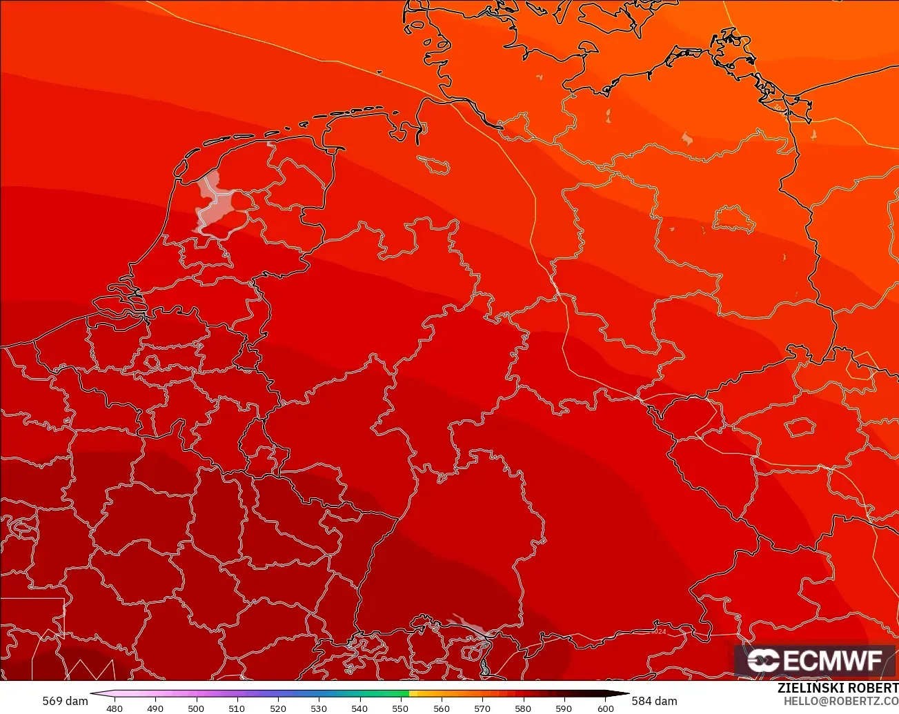 ECMWF IFS 0.25° モデル - ドイツ, 500hPaのジオポテンシャル高度