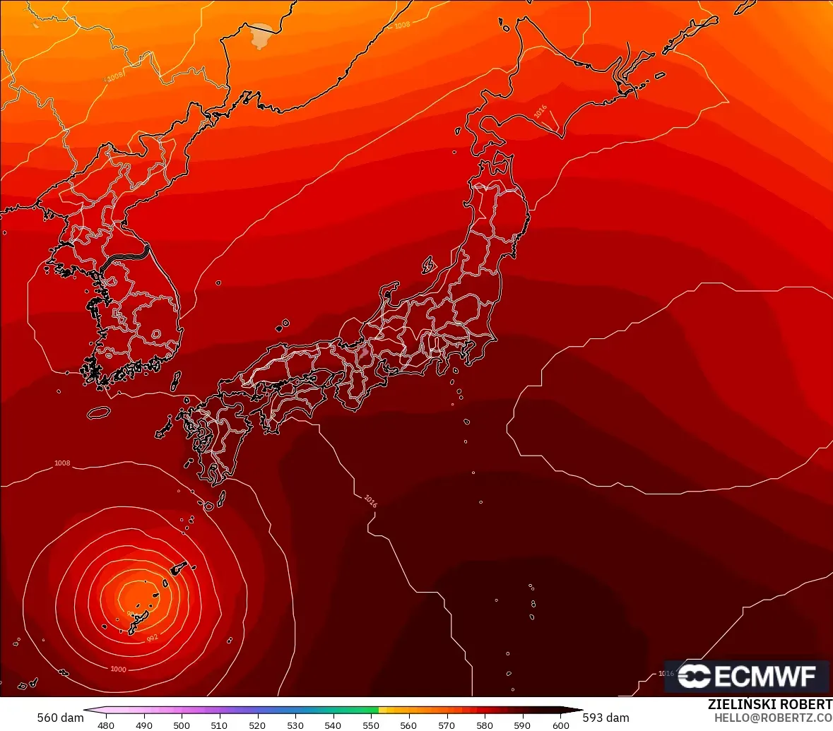 ECMWF IFS 0.25° モデル - 日本, 500hPaのジオポテンシャル高度