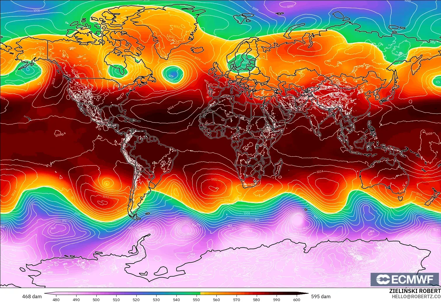 ECMWF IFS 0.25° モデル - 世界, 500hPaのジオポテンシャル高度