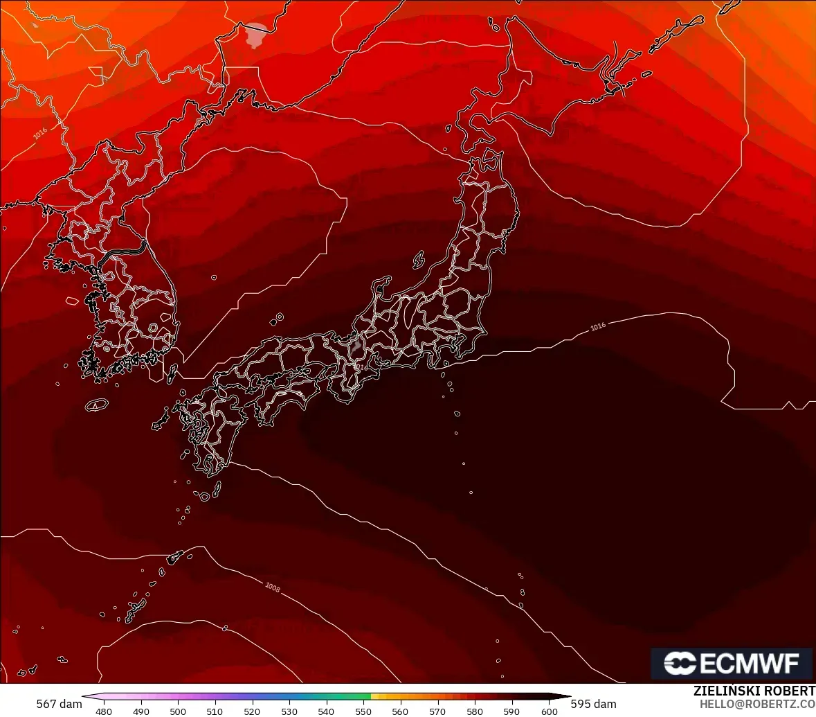ECMWF IFS 0.25° モデル - 日本, 500hPaのジオポテンシャル高度