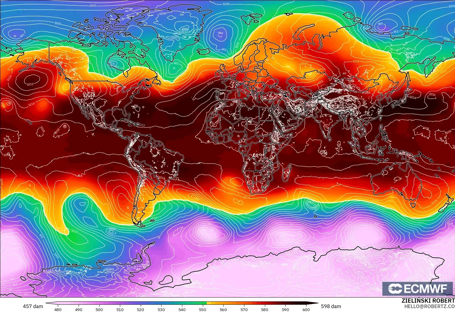 ECMWF IFS 0.25° モデル - 世界, 500hPaのジオポテンシャル高度
