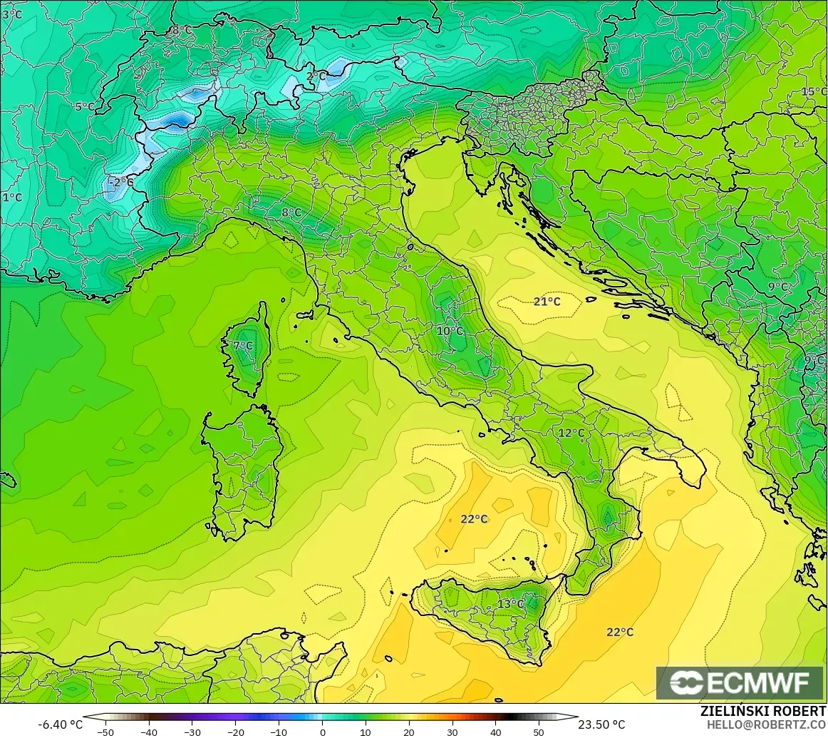 ECMWF IFS 0.25° モデル - イタリア, 露点温度（2m）