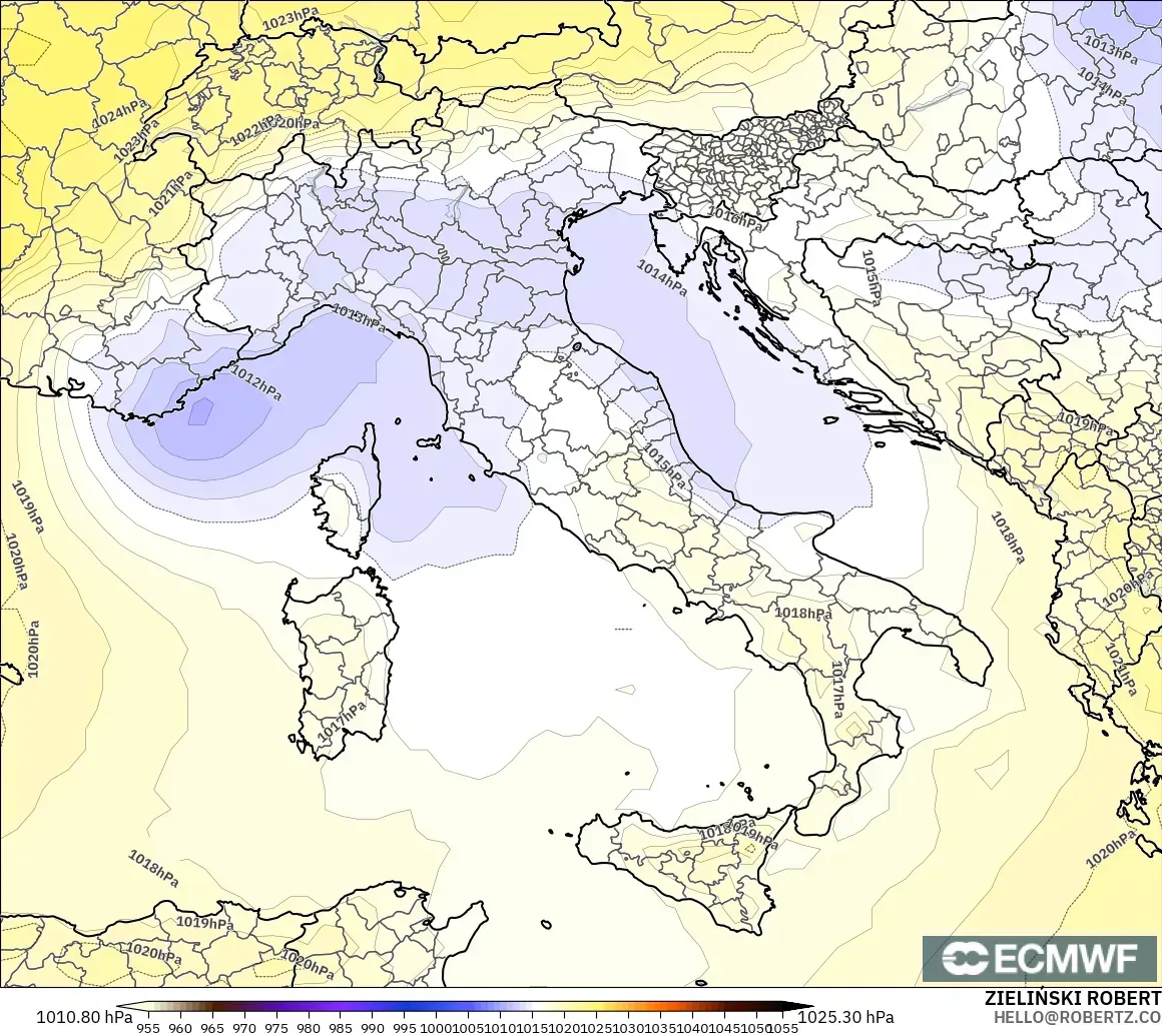 ECMWF IFS 0.25° モデル - イタリア, 気圧