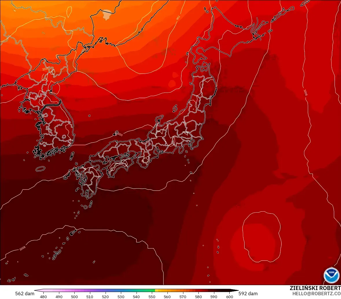 GFS モデル - 日本, 500hPaのジオポテンシャル高度