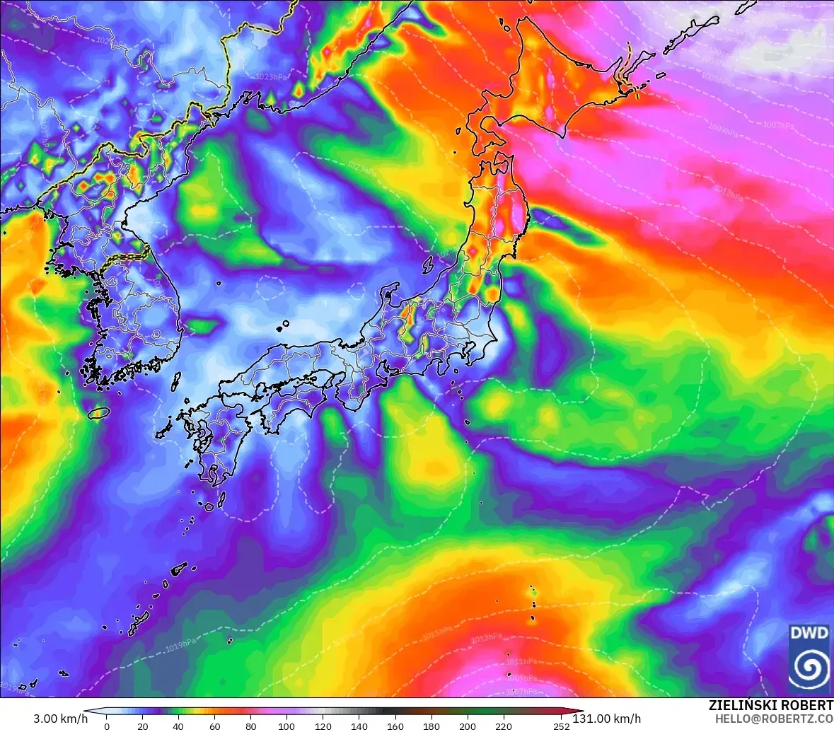 日本の東で最大瞬間風速33m/s、台風並みの風速（33m/s以上）の中心域を伴う、2026年11月1日（日）。ICONモデル